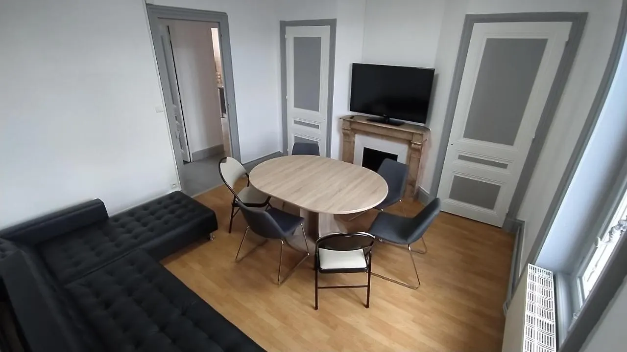 Appart - Hotel La Batisse De سانت شاموند 0*, سانت شاموند فرنسا