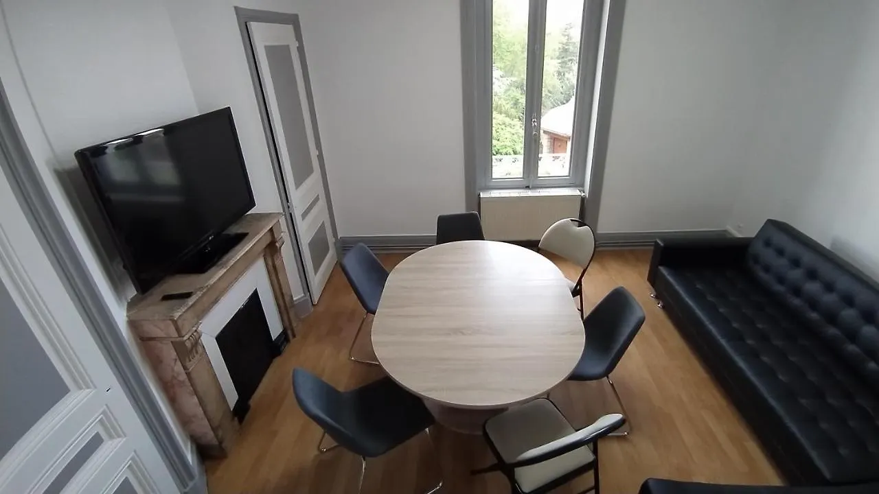 شقة Appart - Hotel La Batisse De سانت شاموند فرنسا